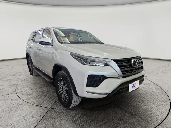 Toyota Fortuner GX 2022 