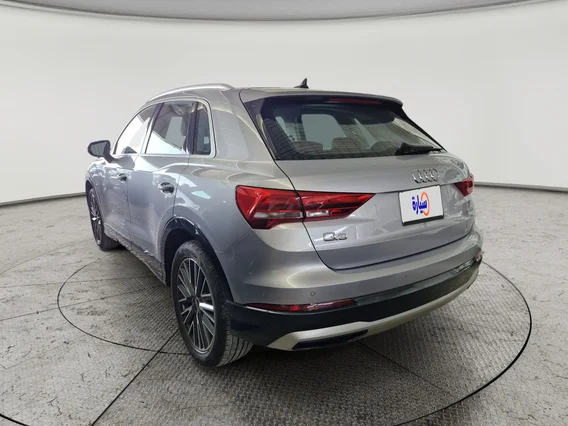 Audi Q3 35 TFSl 2023 