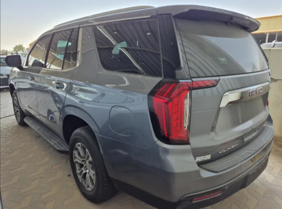 GMC Yukon SLE 2022 