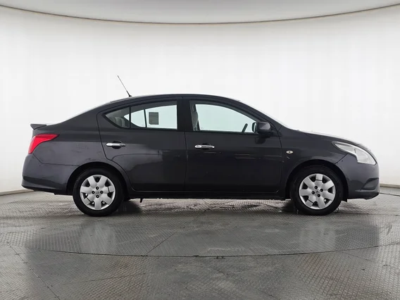 Nissan Sunny SV 2022 