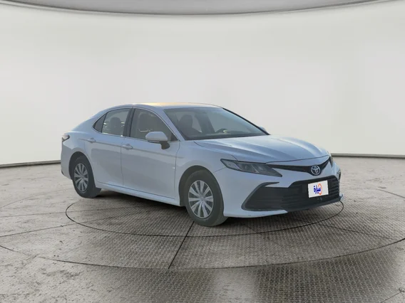 Toyota Camry  LE 2024 