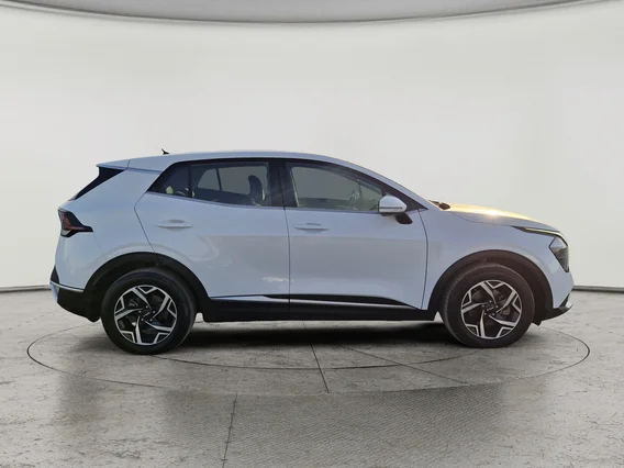 Kia Sportage LX 2023 دبل