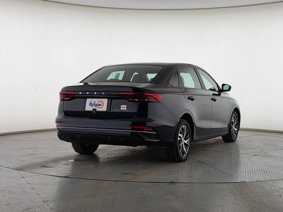 Geely Emgrand GS 2024 