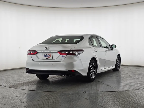 Toyota Camry  LE 2023 
