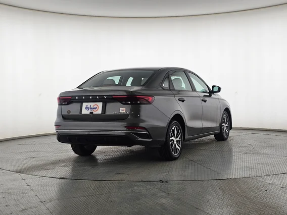 Geely Emgrand GS 2024 