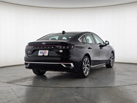 Ford Taurus Titanium 2023 