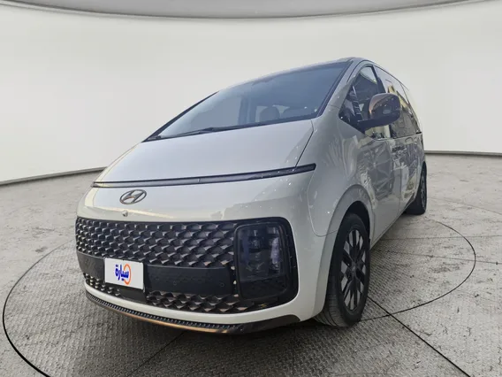 هيونداي ستاريا VIP 2024 