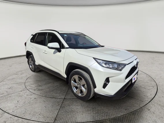 Toyota RAV4 XLE 2019 