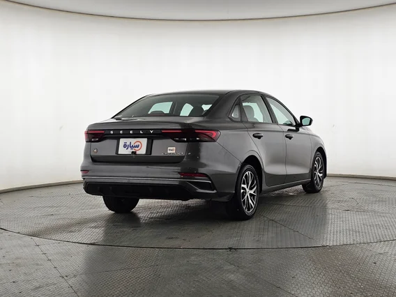 Geely Emgrand GS 2024 