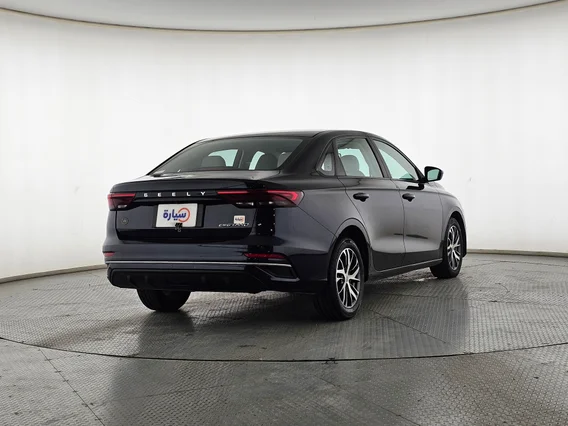 Geely Emgrand GS 2024 