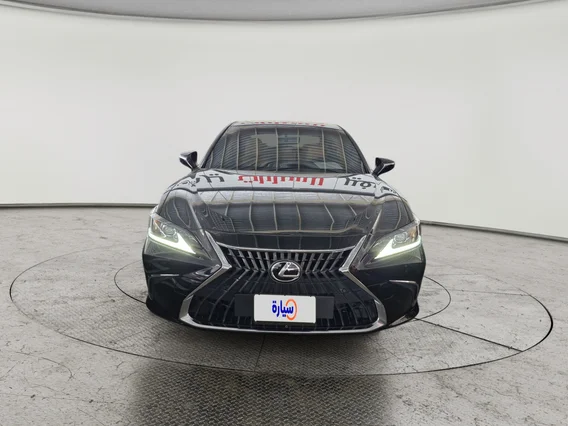 لكزس ES 300 AH Hybrid  2023 