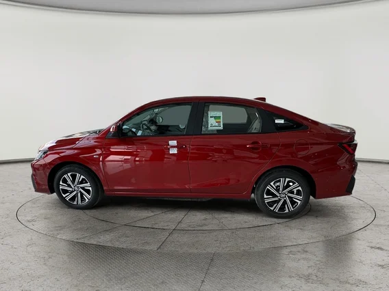 Toyota Yaris  Y Plus 2026 