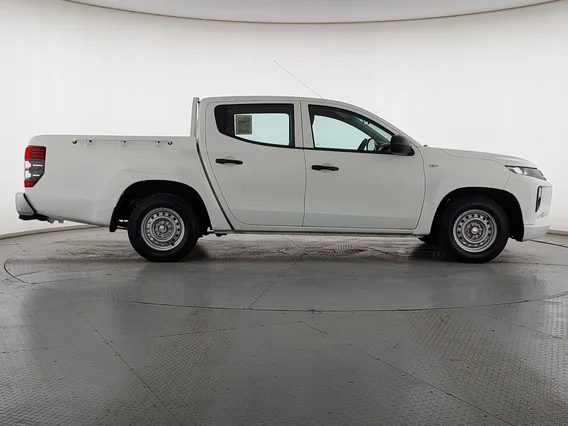 ميتسوبيشي L200 DC 4x2 2022 