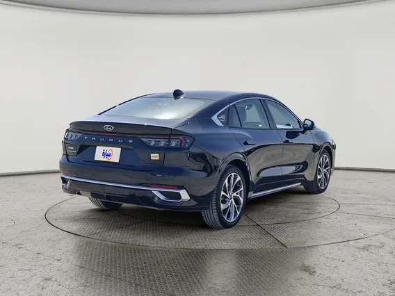 Ford Taurus Titanium 2023 