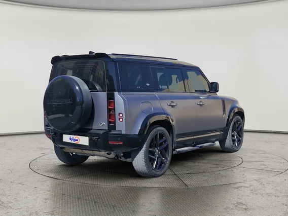 Range Rover Defender 110 2023