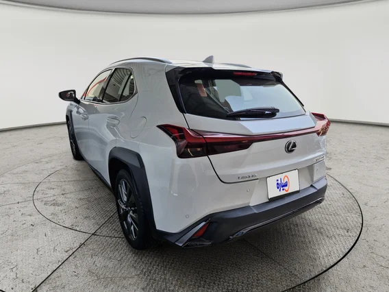 لكزس UX 200 F-Sport  2023 