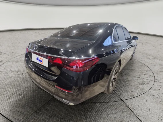 مرسيدس E 200 2025 