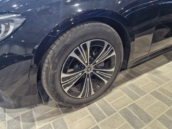 مرسيدس E 200 2025 