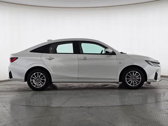 Toyota Yaris  Y 2023 