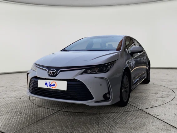 تويوتا كورولا XLI Executive Moonroof 2022 