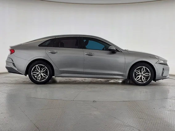 Kia K5 LX 2022 