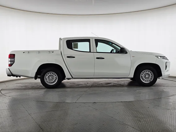 ميتسوبيشي L200 DC 4x2 2022 