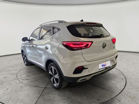 MG ZS LUX 2023 