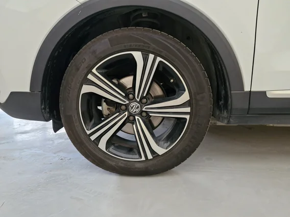 MG ZS LUX 2023 