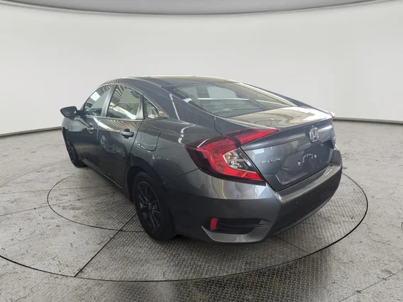 Honda Civic LXi 2020 