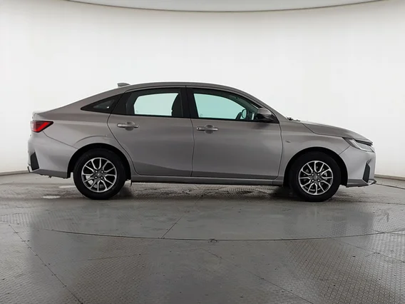 Toyota Yaris  Y 2024 