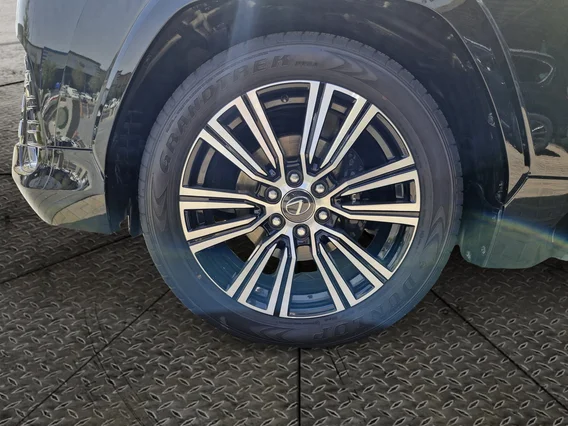 Lexus LX 600 BB Elite 2025 