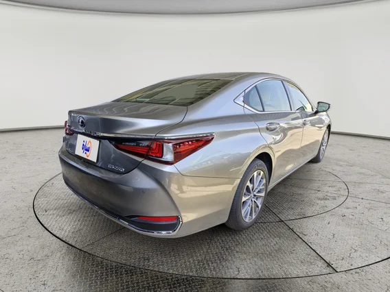 Lexus ES 250 AA Elegant 2024 