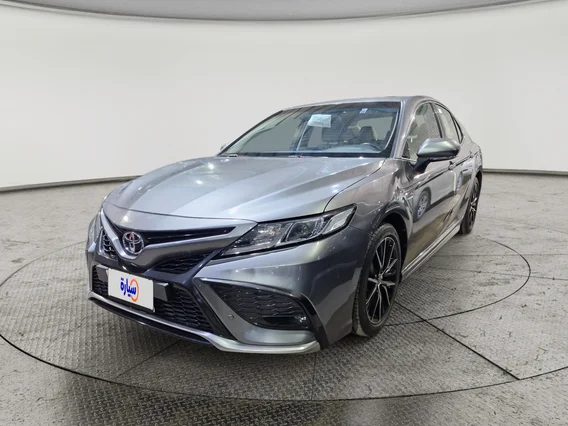 Toyota Camry  SE 2023 
