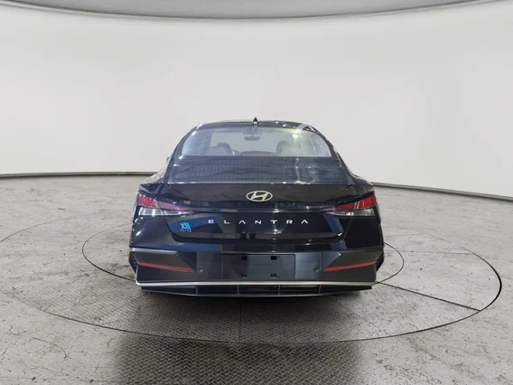 Hyundai Elantra Comfort China 2025 