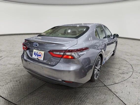 Toyota Camry  GLE HEV  2024 