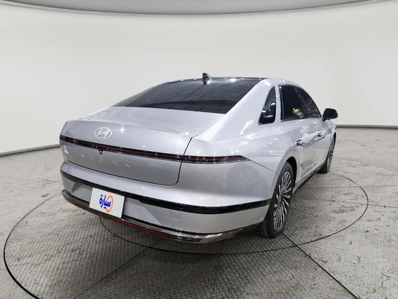 Hyundai Azera calligraphy 2024