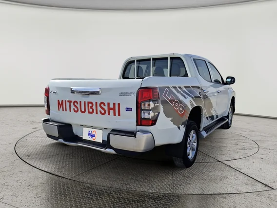 ميتسوبيشي L200 DC 4x4 Diesel 2022 دبل