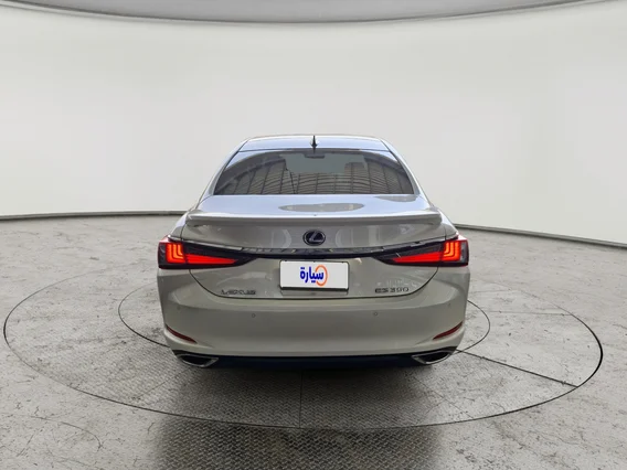 Lexus ES 350 DD Exclusive 2025 