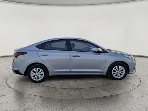 Hyundai Accent Smart 2023 