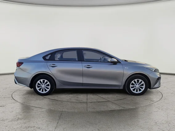 Kia Cerato L 2023 