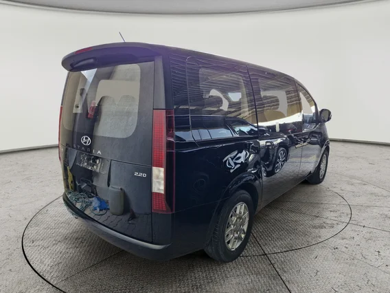 Hyundai Staria Smart 11 ST 2023 