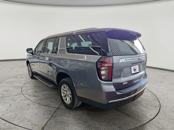 Chevrolet Suburban LS 2023 
