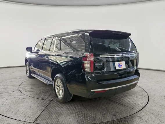 Chevrolet Suburban LS 2023 