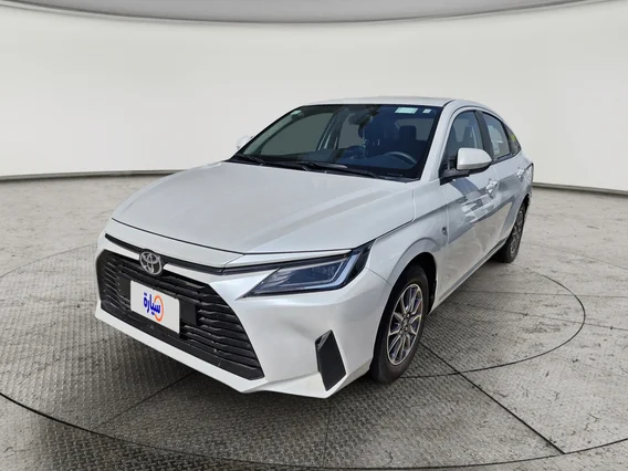 Toyota Yaris  Y 2024