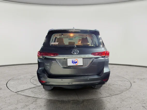 Toyota Fortuner GX 2021 دبل