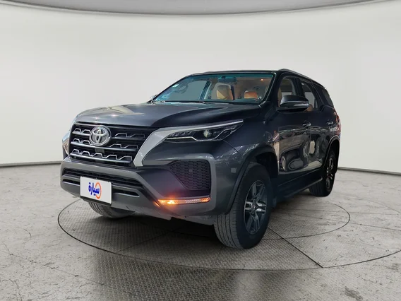 Toyota Fortuner GX 2021 دبل