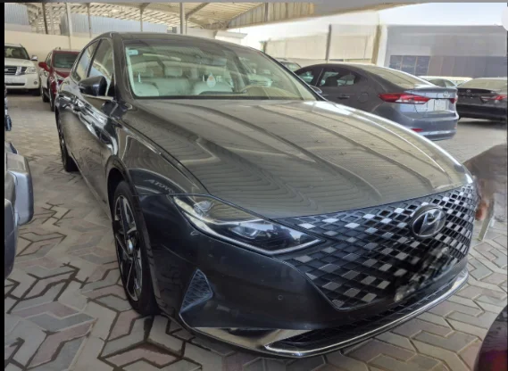 Hyundai Azera Smart Plus 2023 