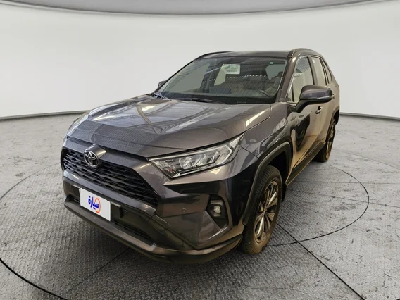 Toyota RAV4 XLE 2024