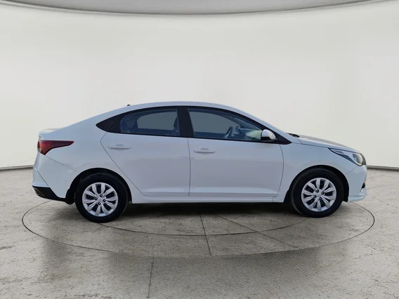 Hyundai Accent Smart 2023 
