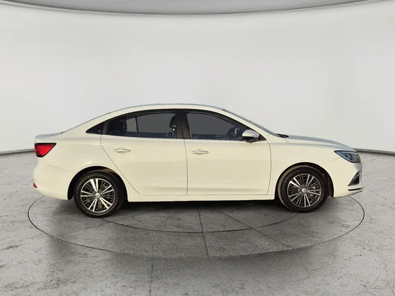 MG 5 LUX 2023 
